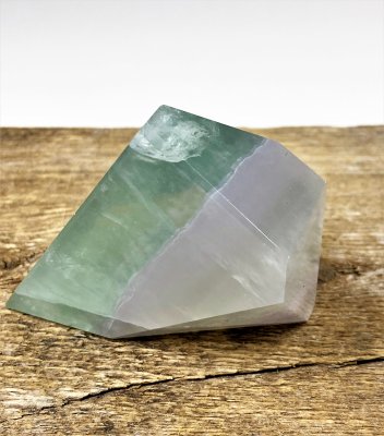 Fluorit, Yttrium (Lavendel) Fri form